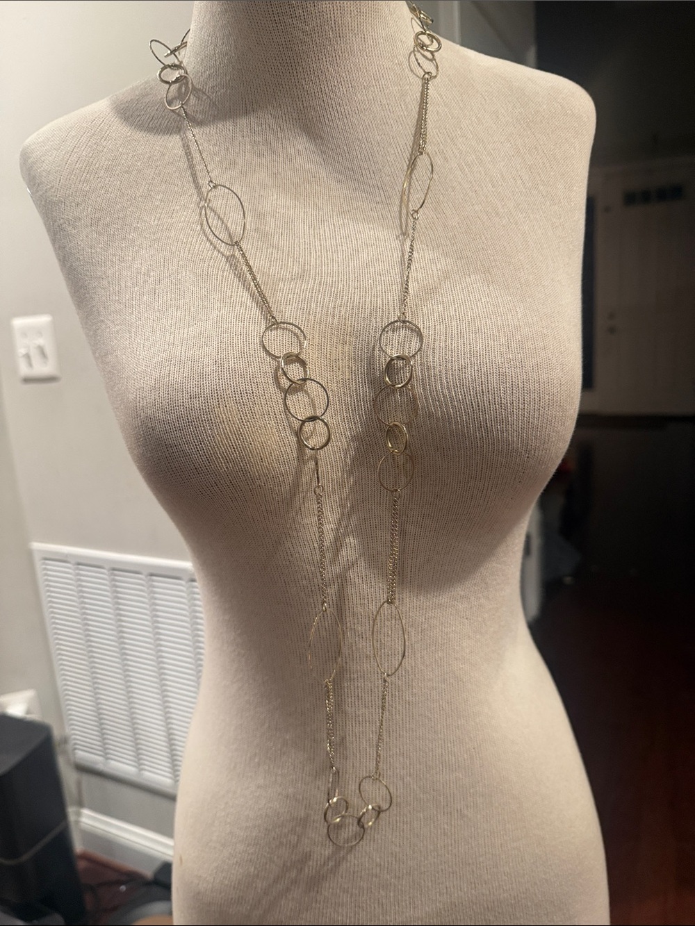 Vintage Claireโs Light Gold Tone Long Necklace